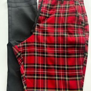 HOT TOPIC black/plaid pants. Size small.